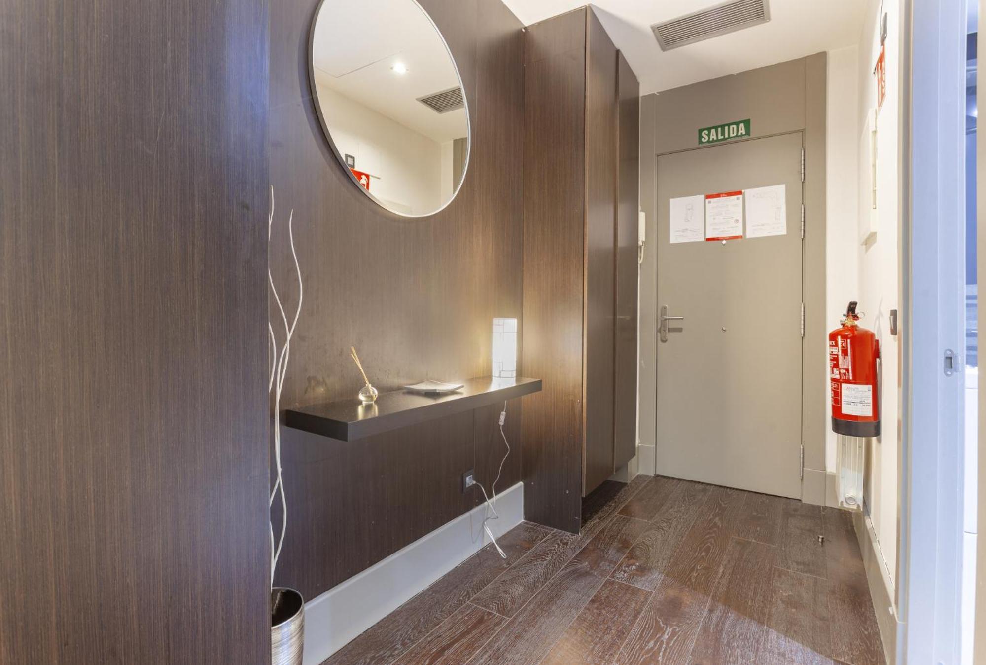 Apartamento Cibeles Studio En Madrid Exterior foto